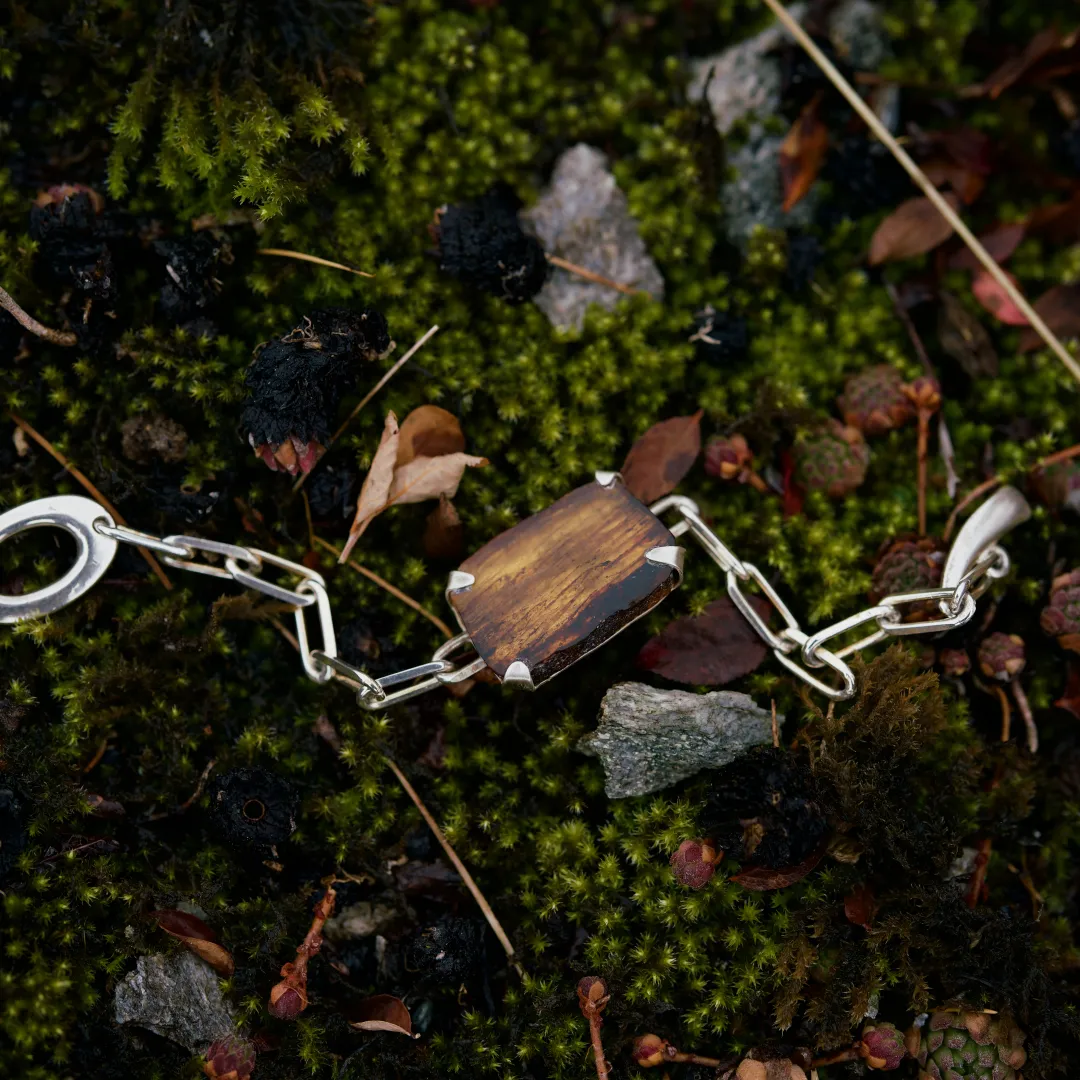 Bracelet sertie d'une ambre