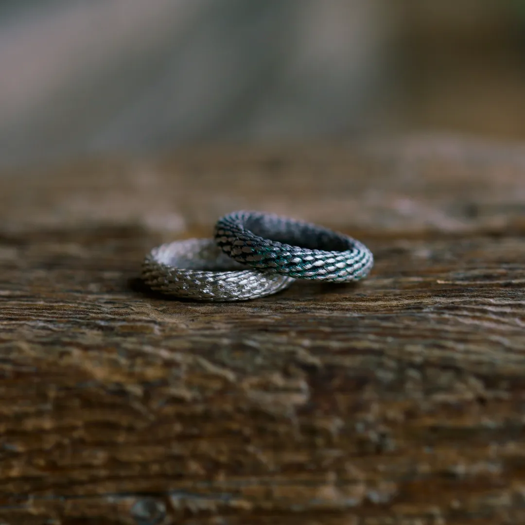 Bague cordelette