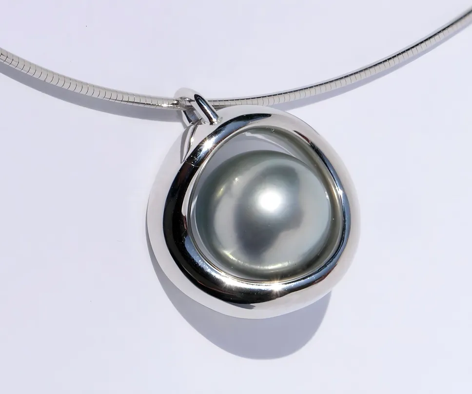 Collier