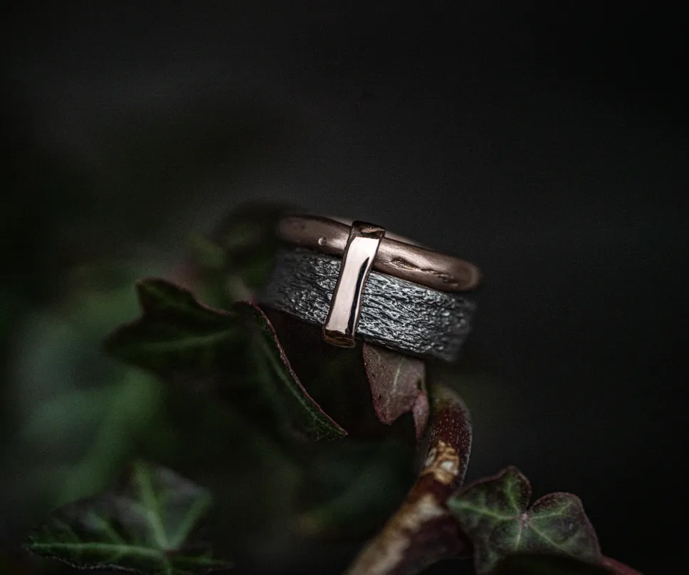 Bague en or rouge en or gris